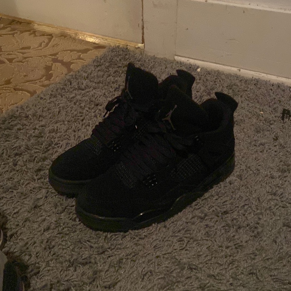 Jordan 4 black cats (2020)